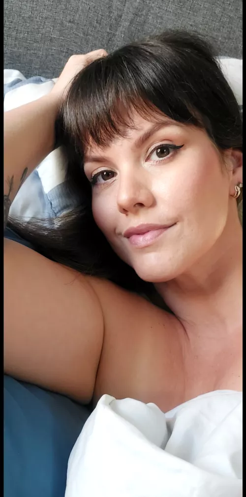 Come wake up with me