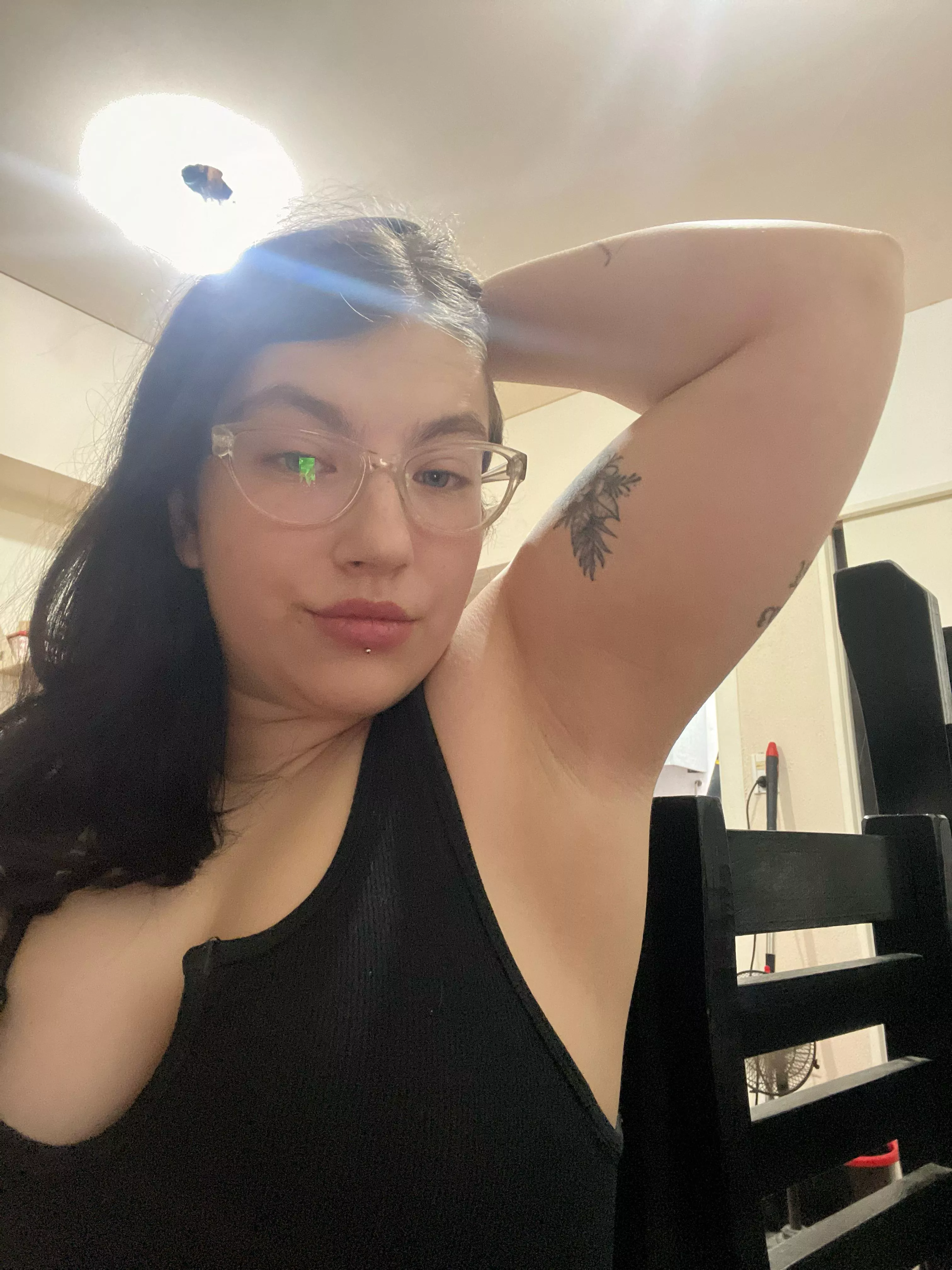 Do you like my beautiful soft and white armpit?