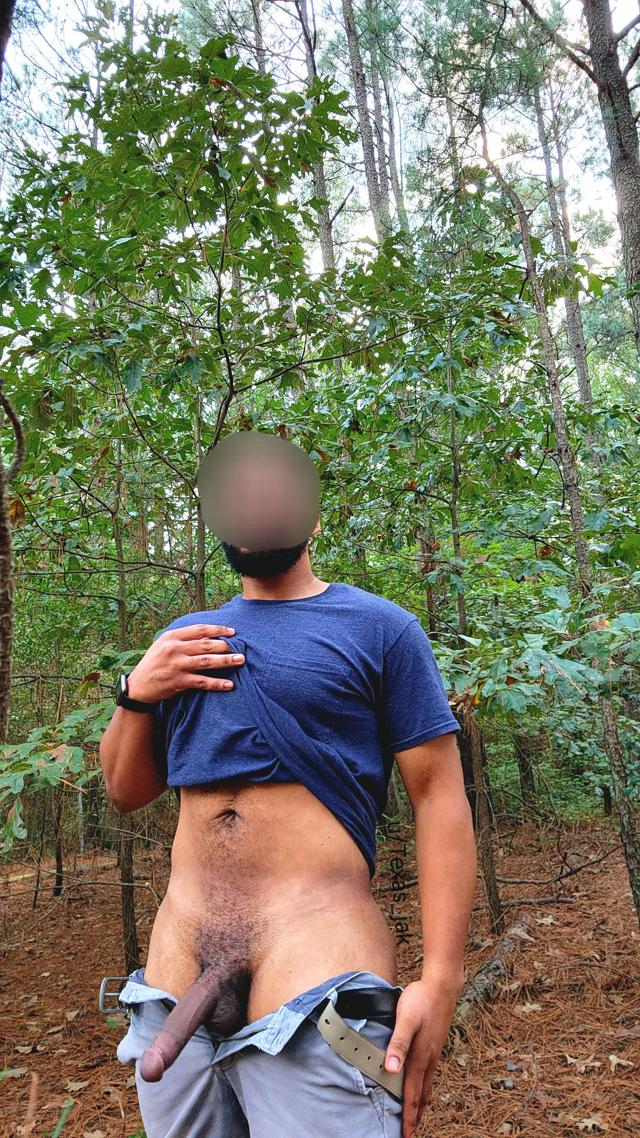 How would you react if you saw me taking this pic? 👀