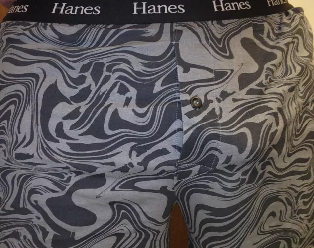 Hypnotizing Hanes