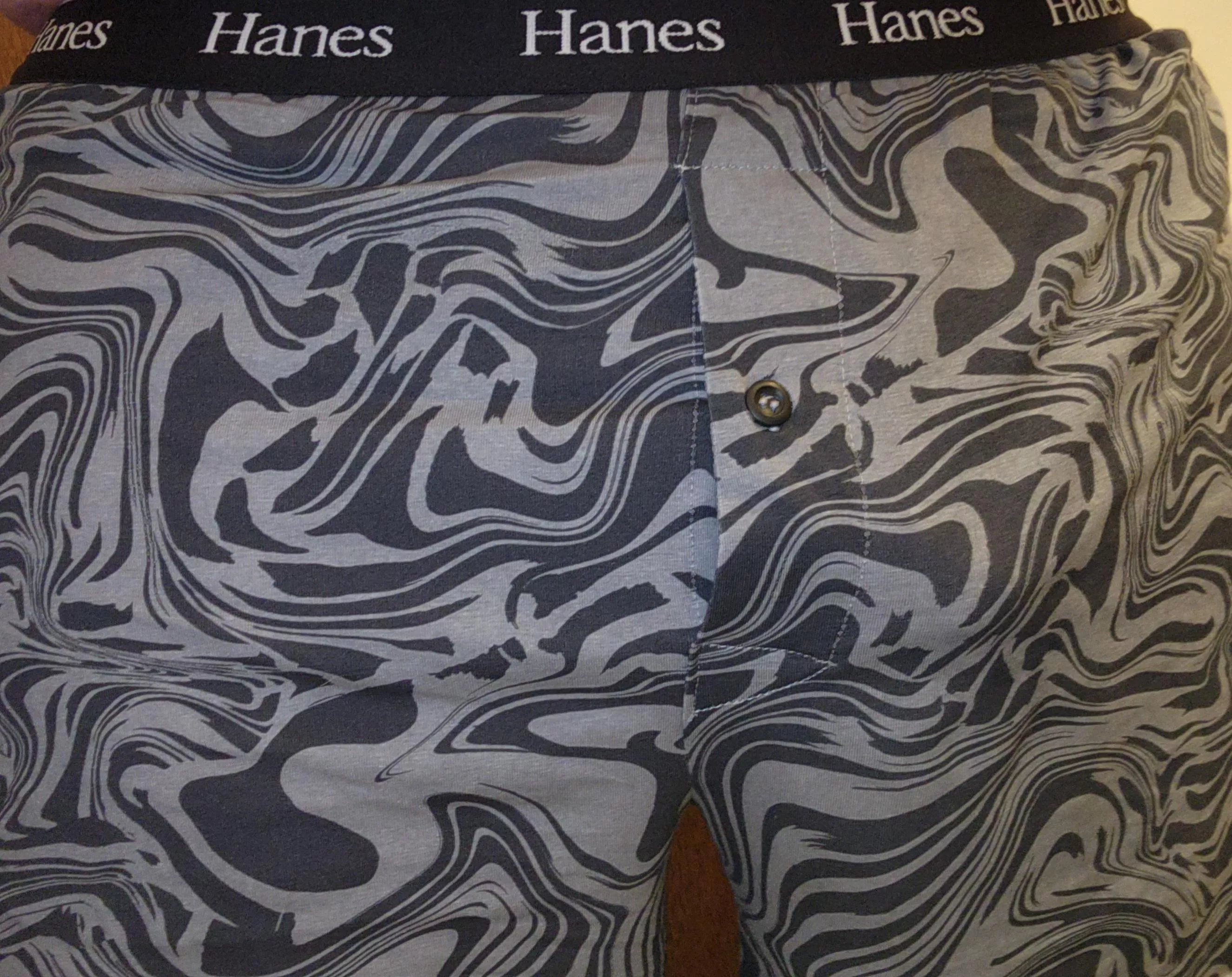 Hypnotizing Hanes