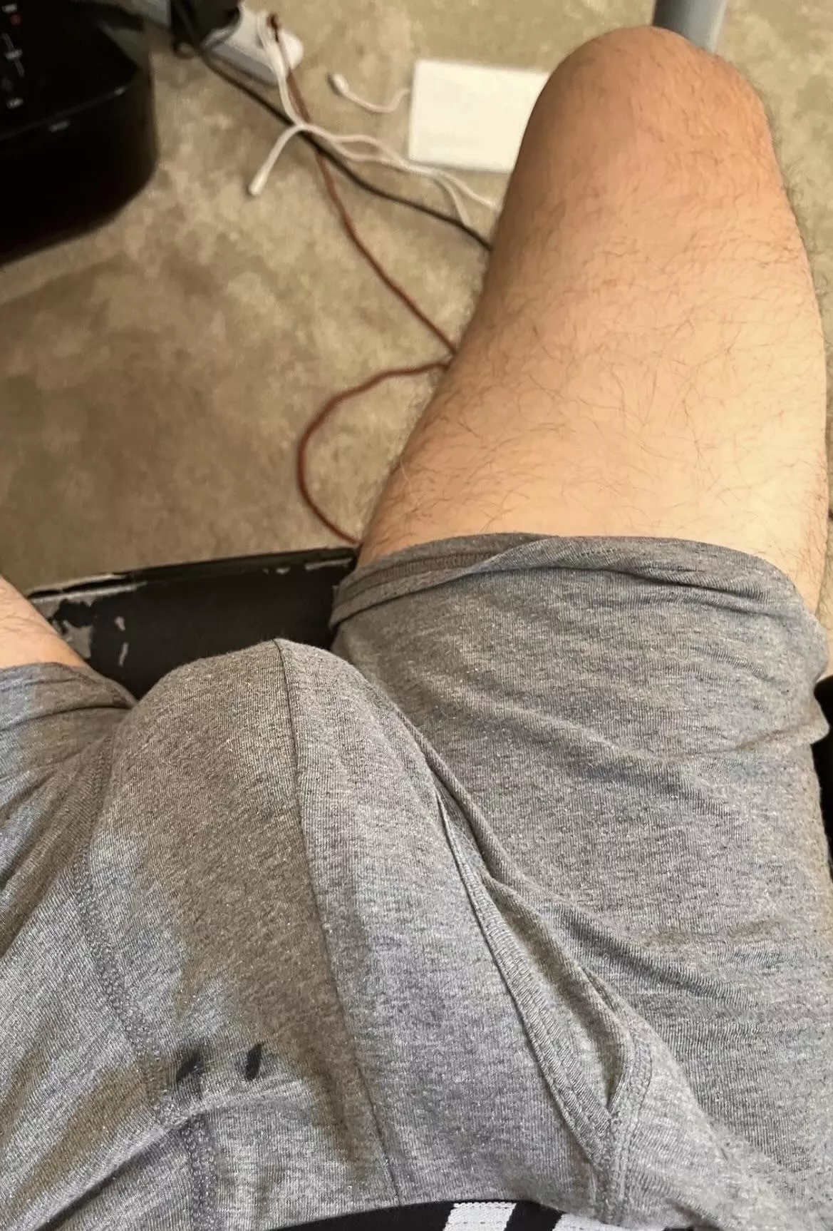 Not fully hard but ready to grow a couple more inches between your asscheeks 😈😈