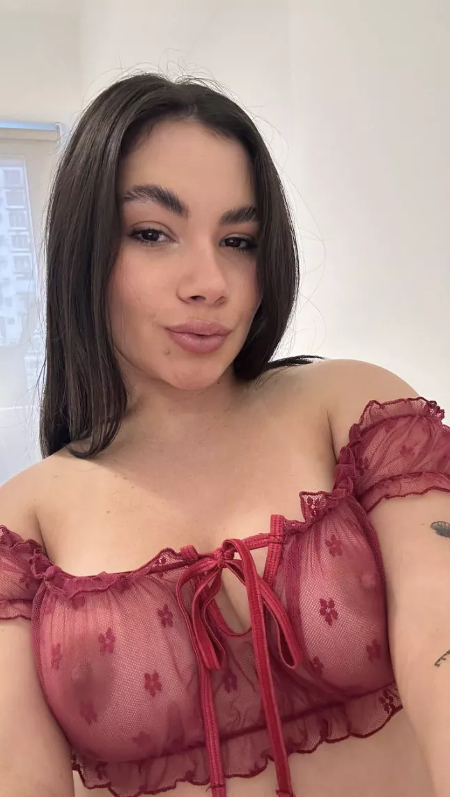 Quick selfie i took before i go to school