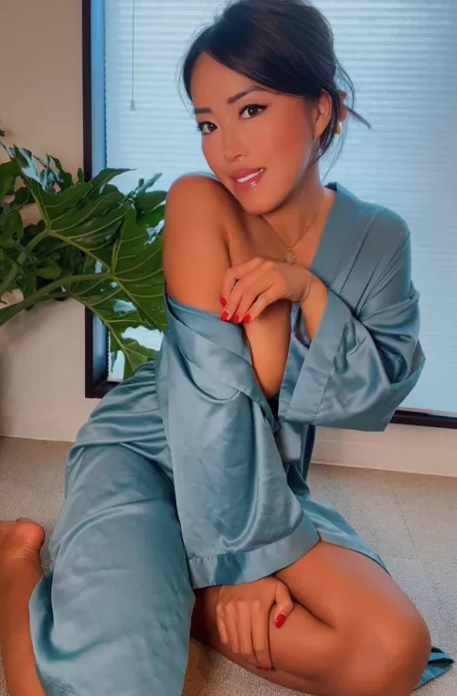 Say yes if you'd like a nude