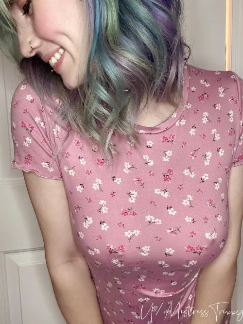 This dress should be illegal to wear a bra in, I swear.