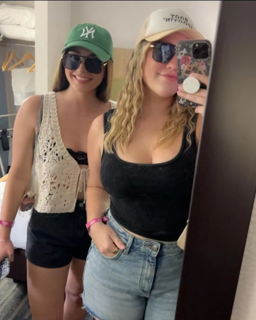 Trying to show them but it doesn't work