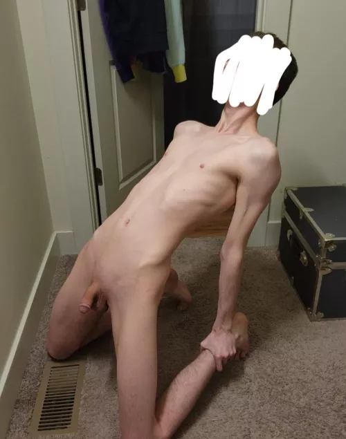 Yoga is always so much more fun while naked!