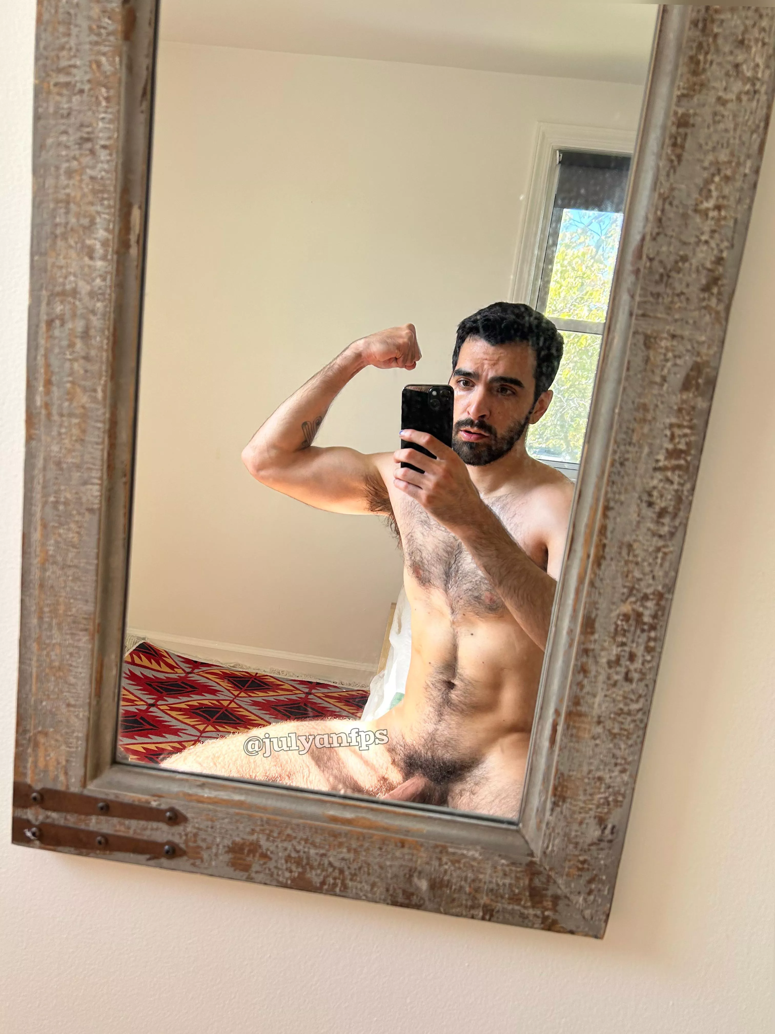 Been lifting harder in between games 😜 how do I look?