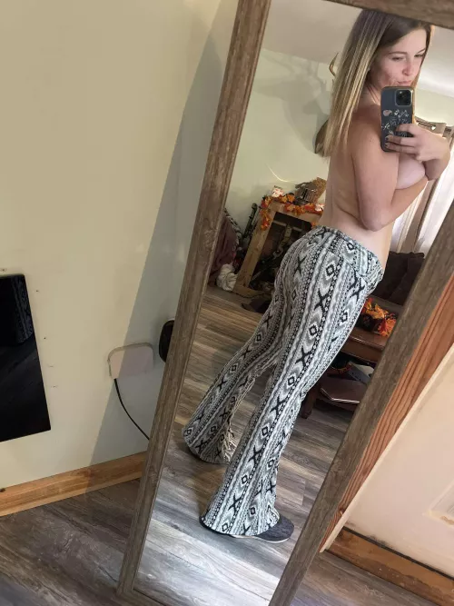 Bend it over and clap it from the back 