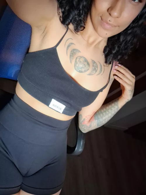 
black is a good color on me, but it would look even better on your bedroom floor