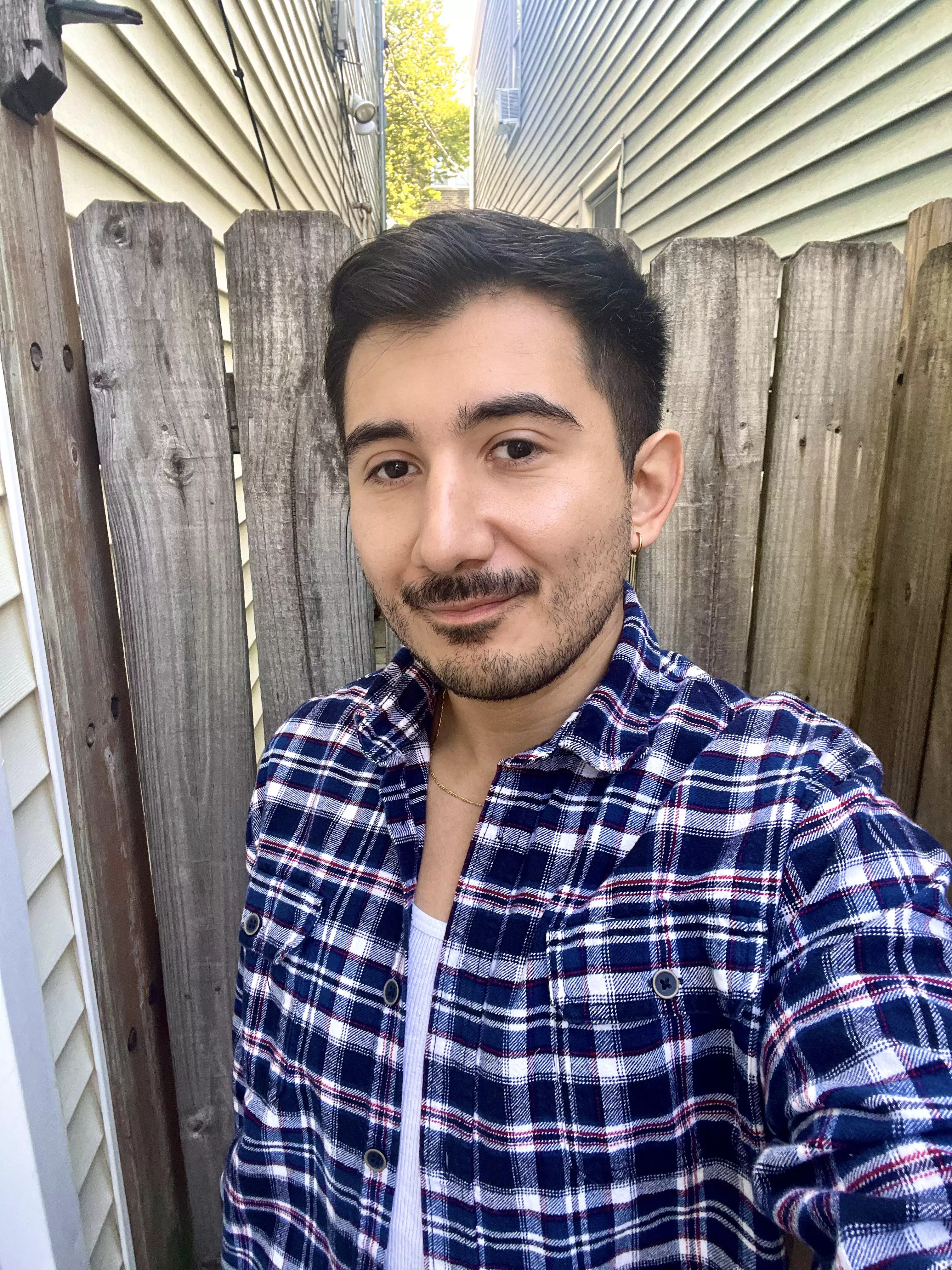 Brave to announce I’m leaving the house to get a cheeseburger 