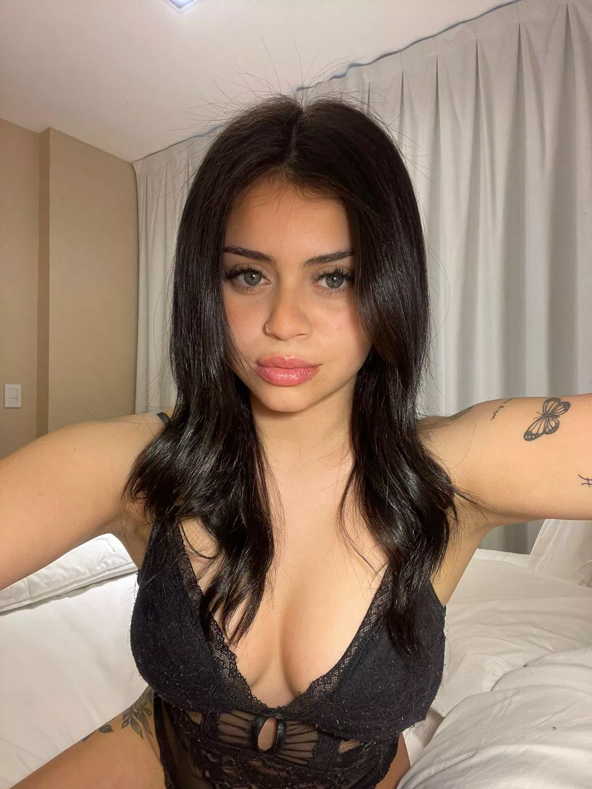 come smother your face in-between my soft perky tits