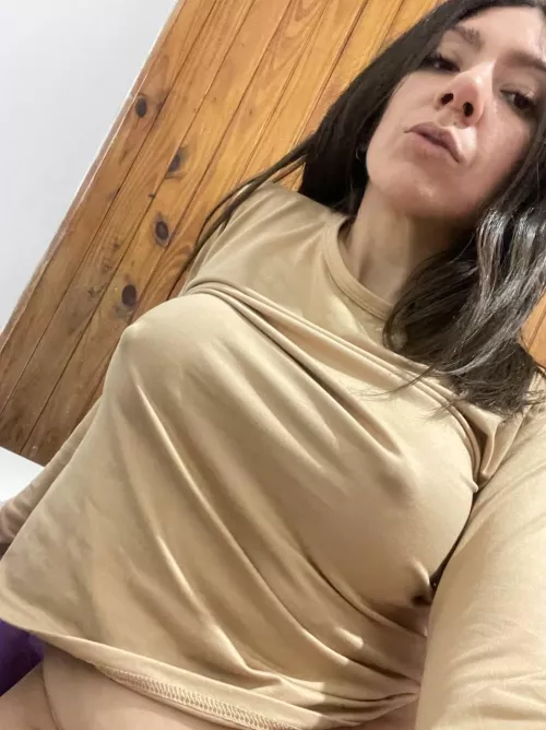 Early morning look with hard pokies on