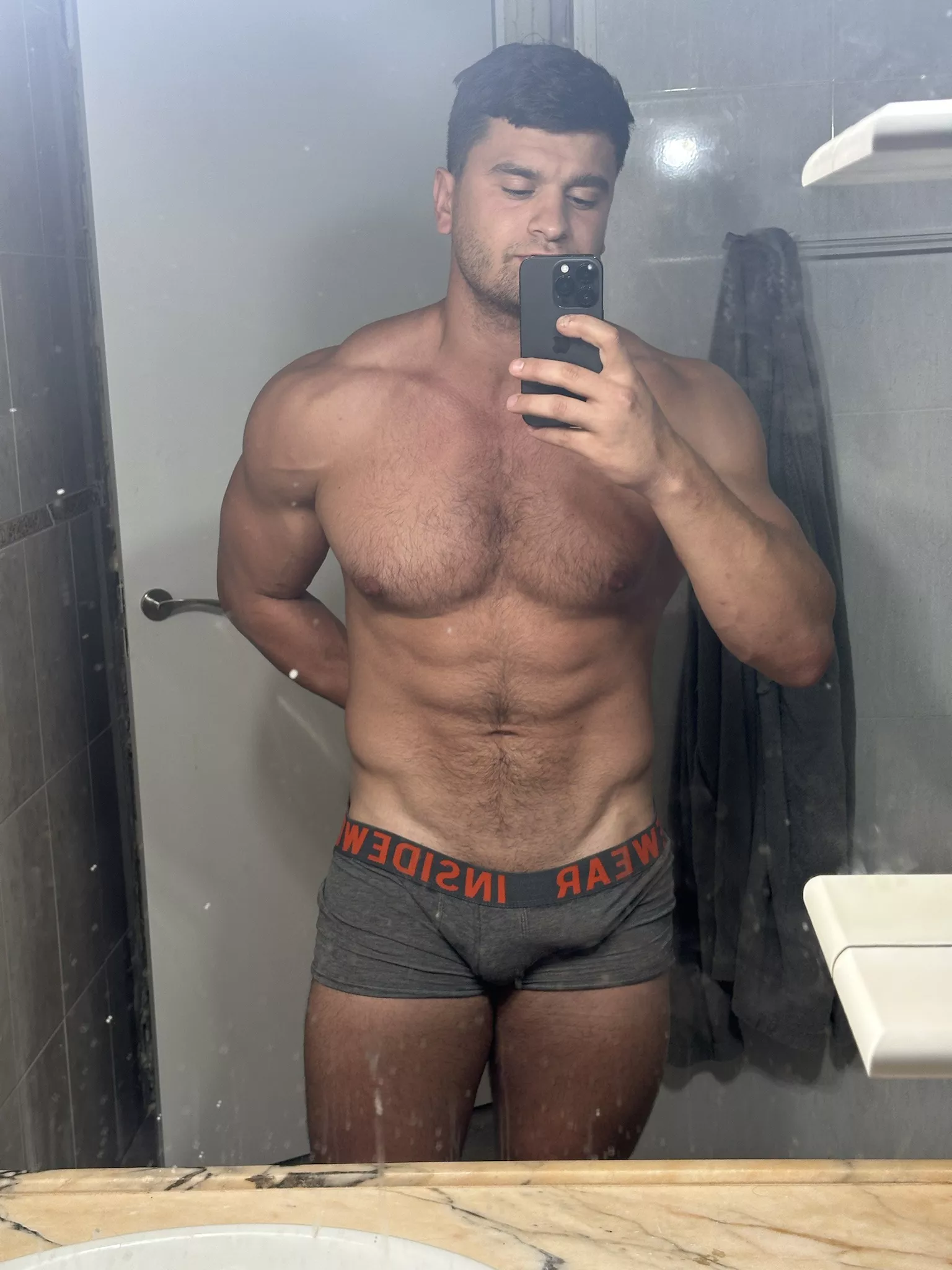 I hope this V makes your day better
