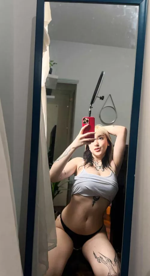 I love kneeling, oops