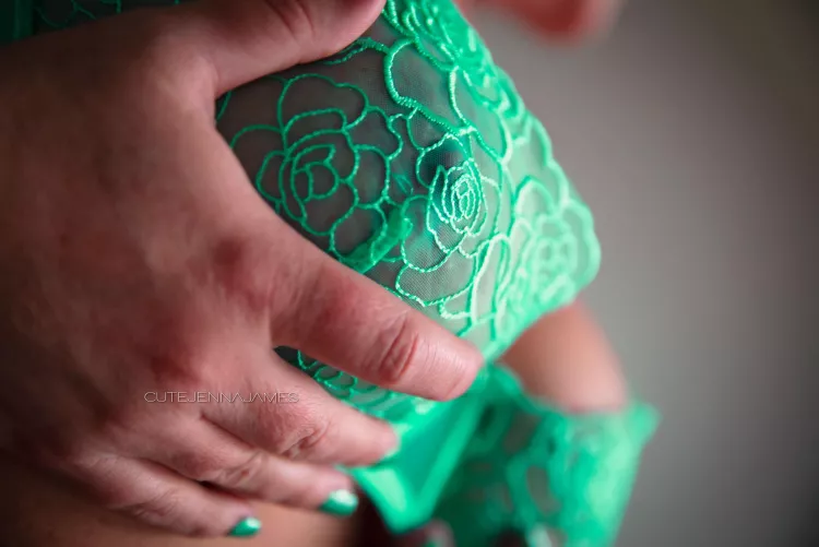 I love to tease you like this