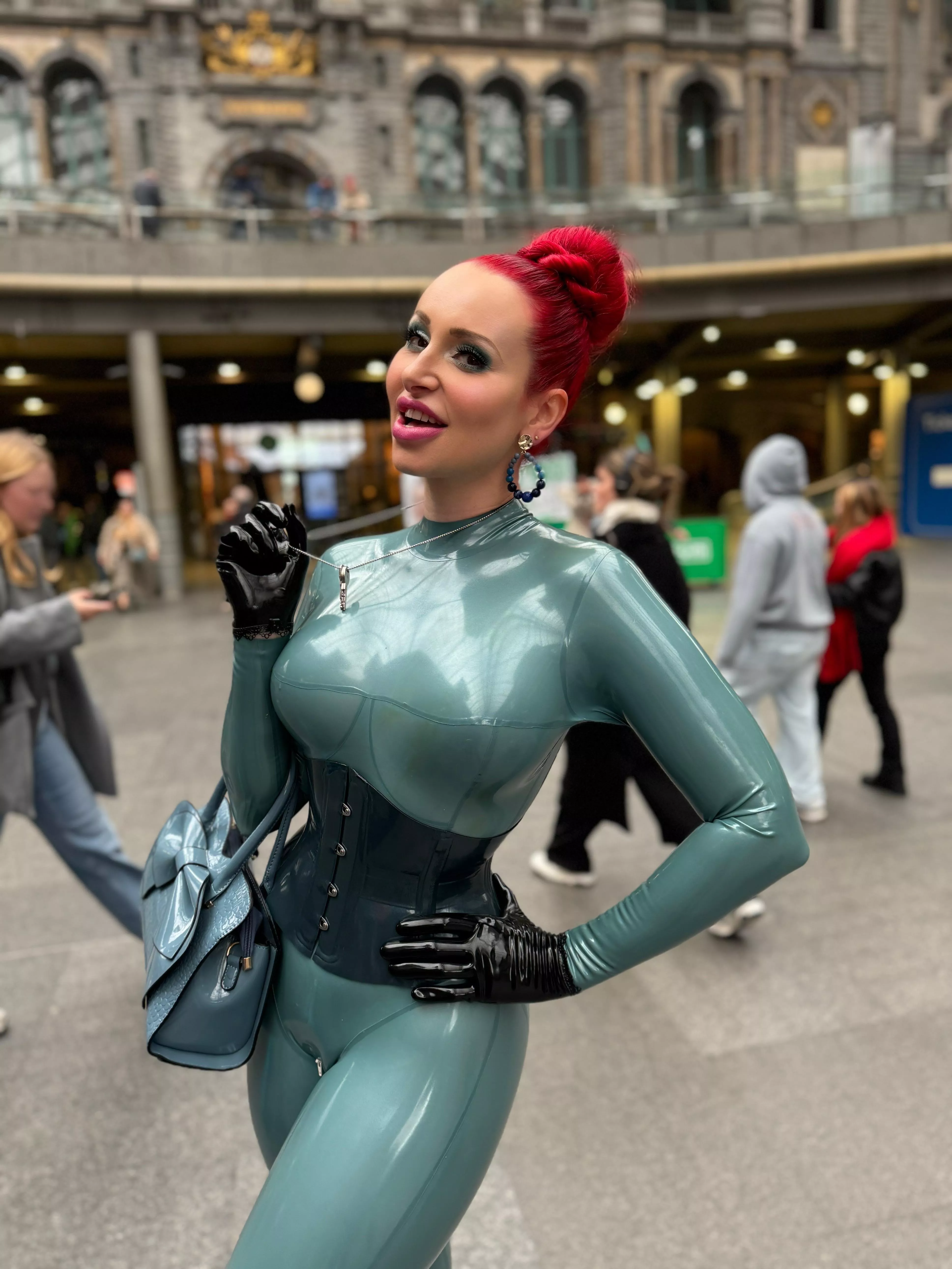 Just a regular day in Antwerp 😅