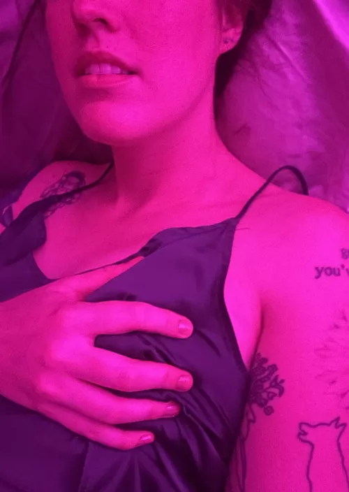 My neck is rather bare 