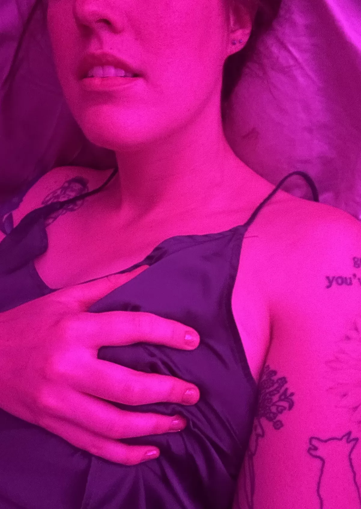 My neck is rather bare 