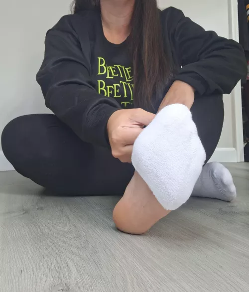 Peal them off and let the scent fill the room 🤤