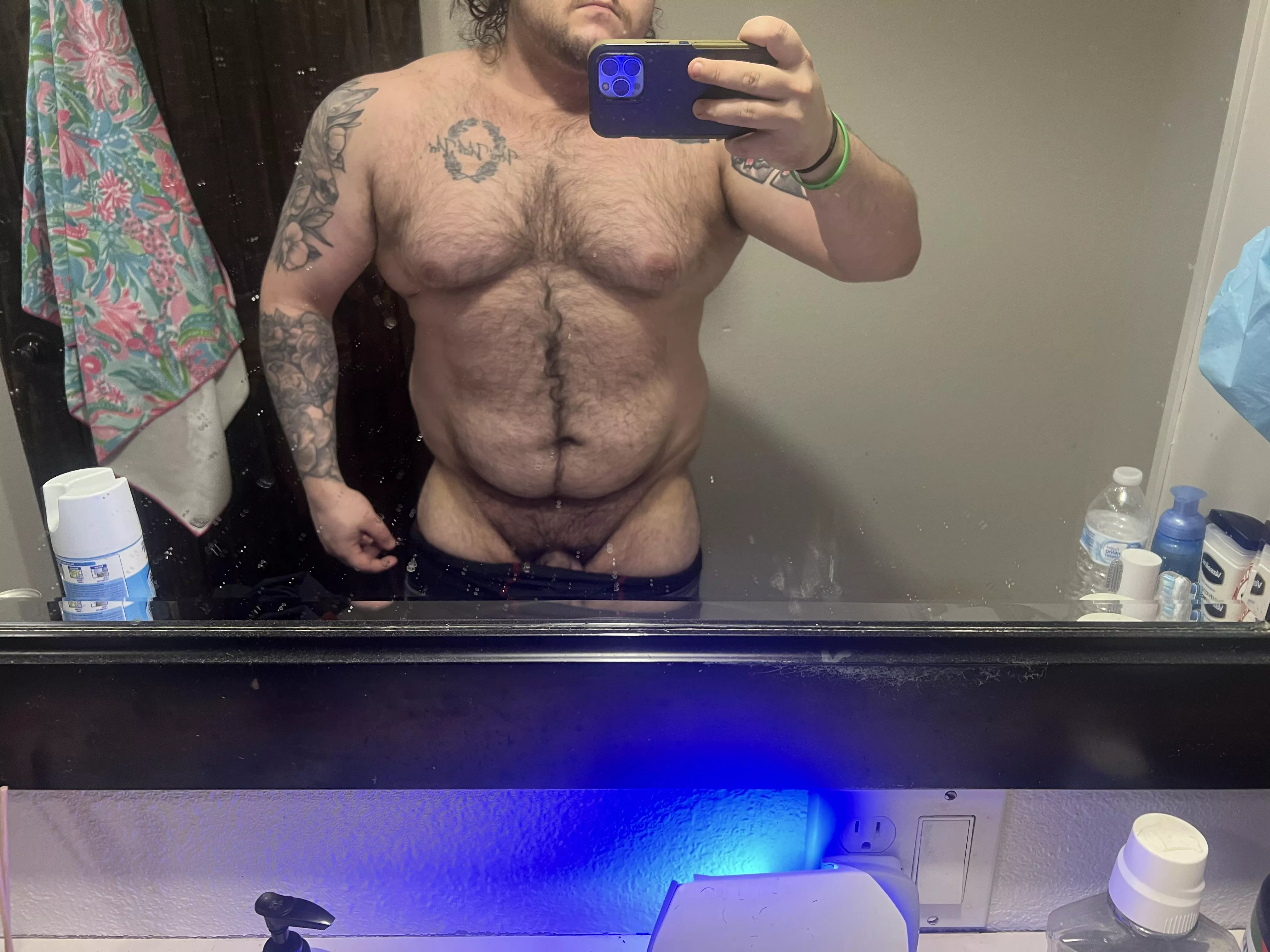 So excited for my upcoming tattoo appointment, need more ink on this body 