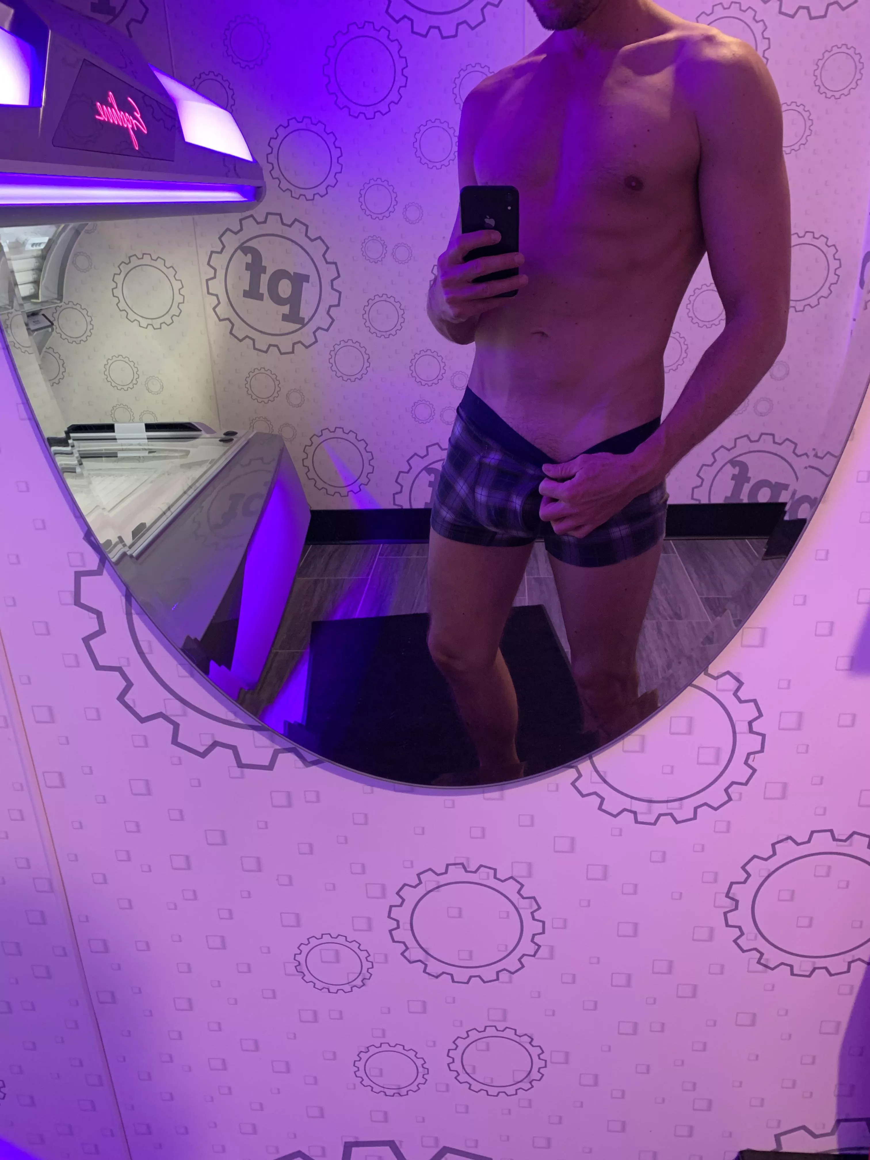 Are tan lines on a 35 y/o man sexy?