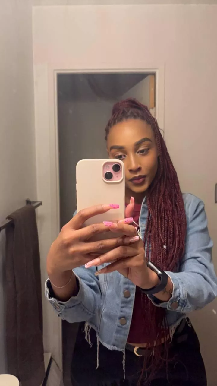 I kind of miss my braids do you like how I look with them