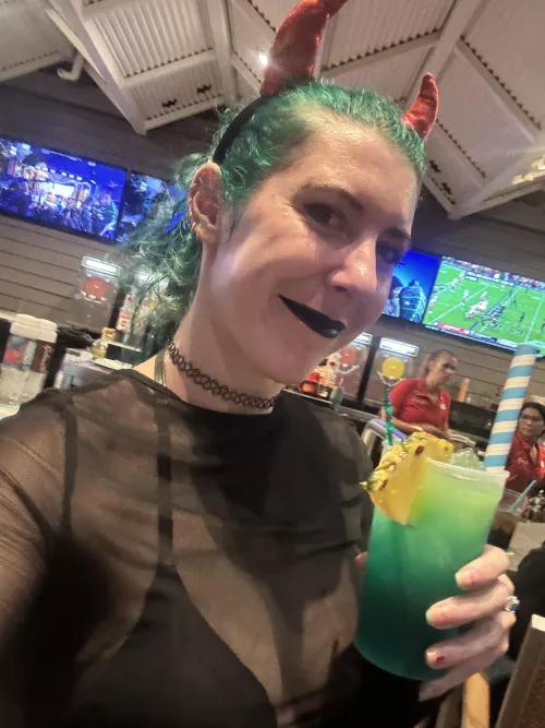 Mesh cleavage and a cocktail