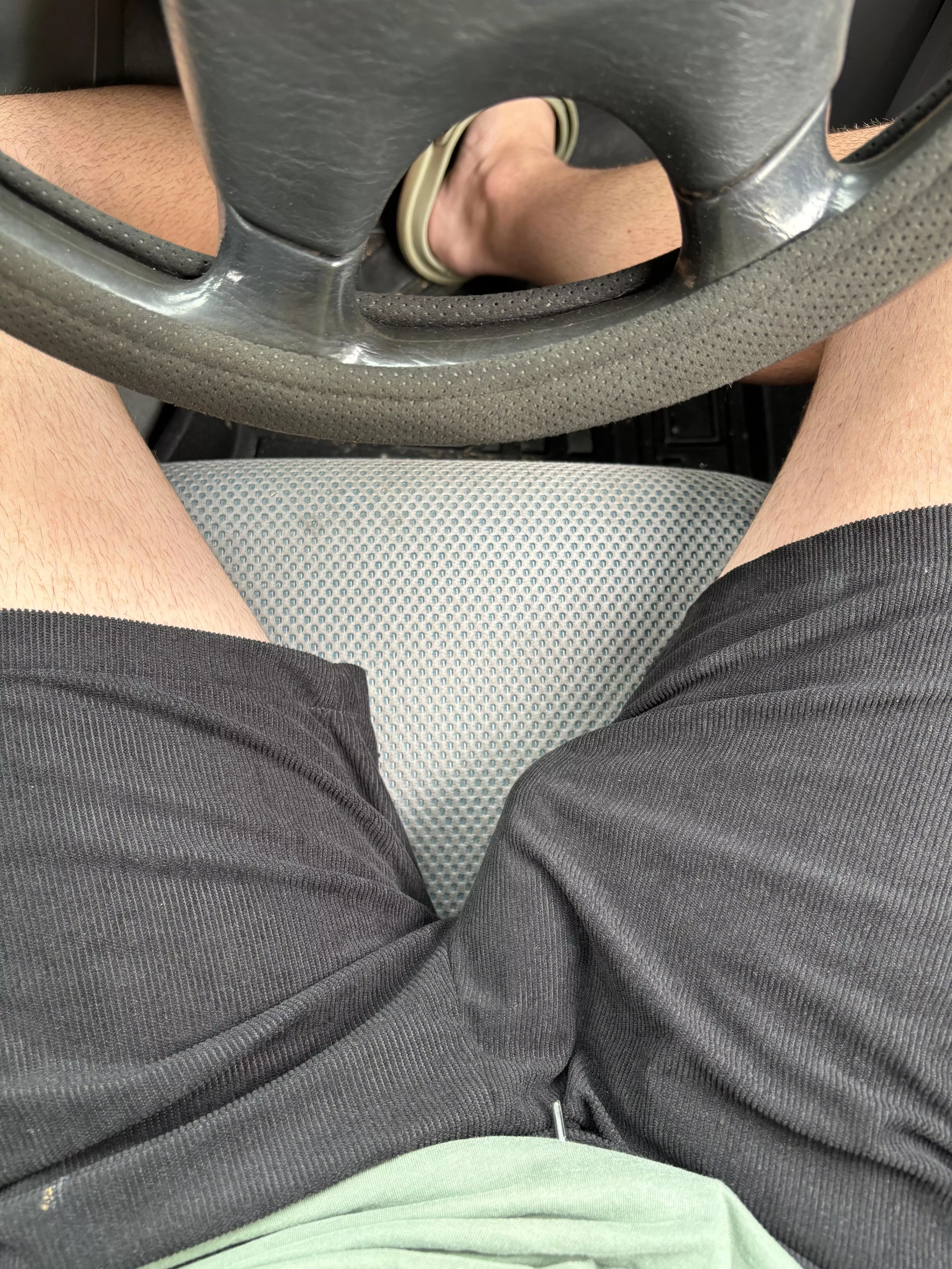 Normalise wearing no underwear in public? 