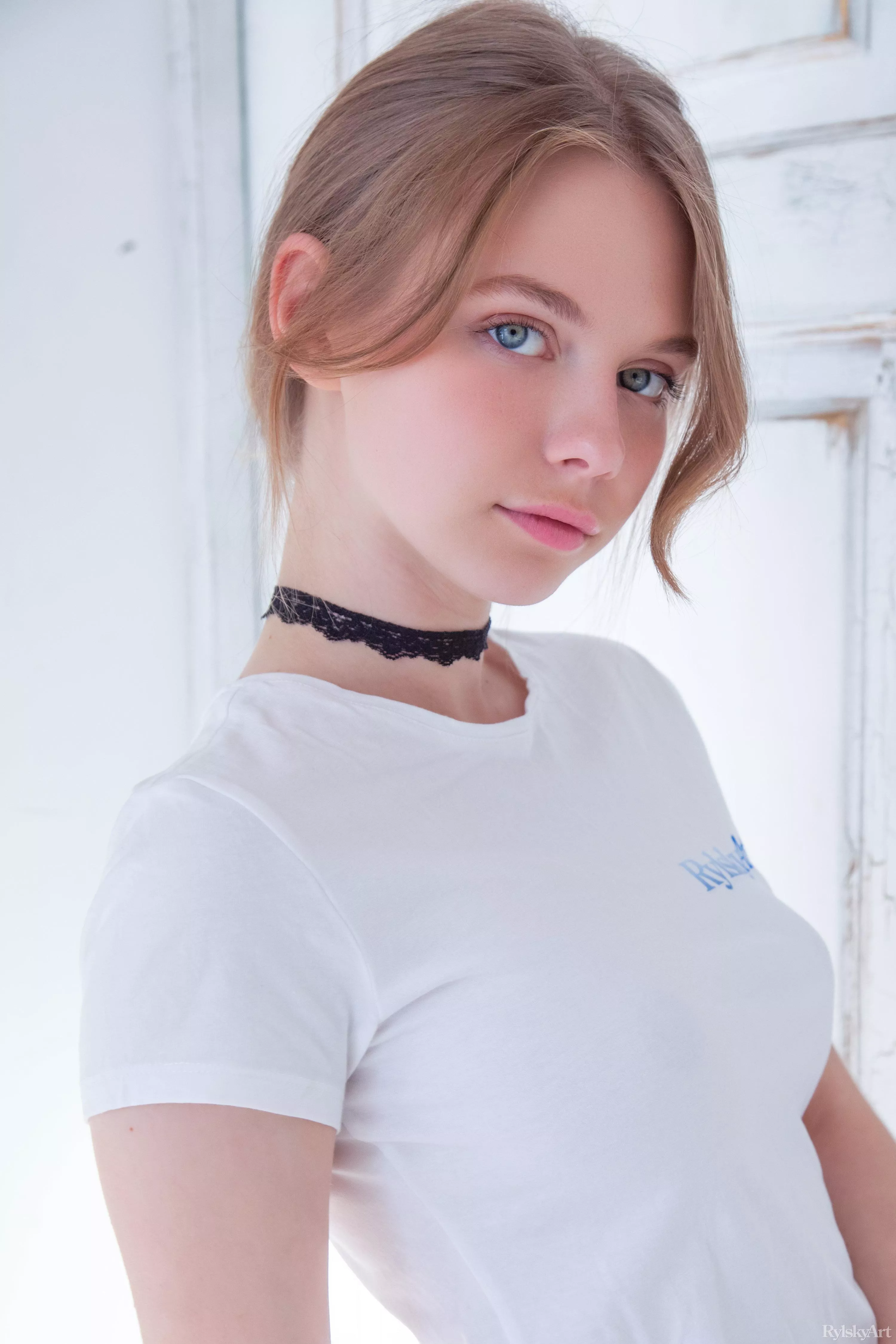 Siena Miller (aka Siya)
