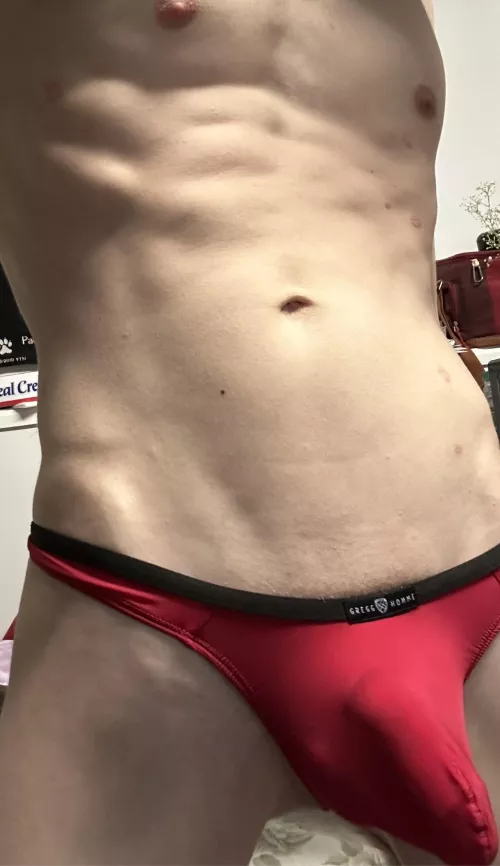Wishing I could suck a small cock rn in this 