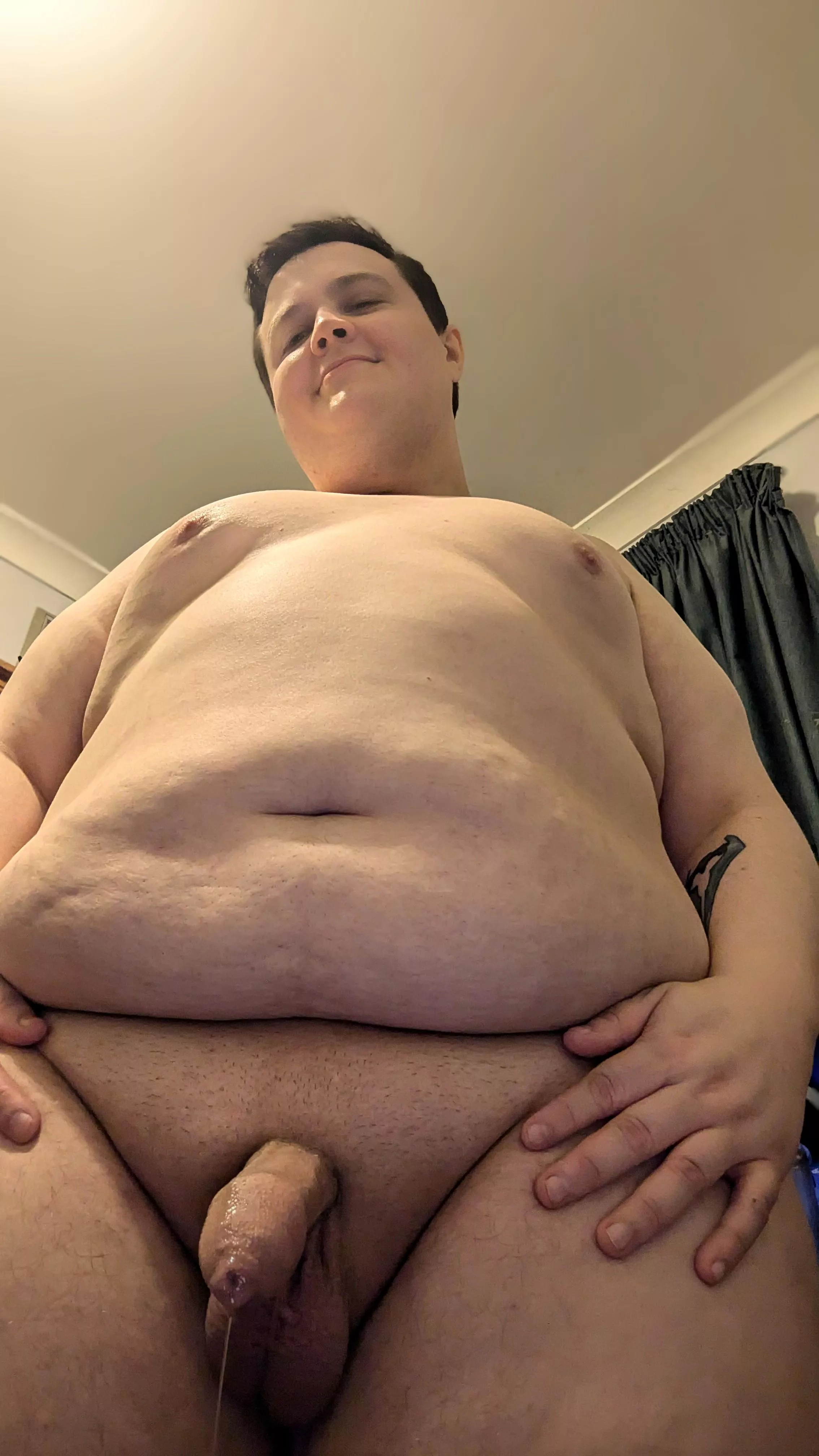 Hope you find me handsome enough 💋