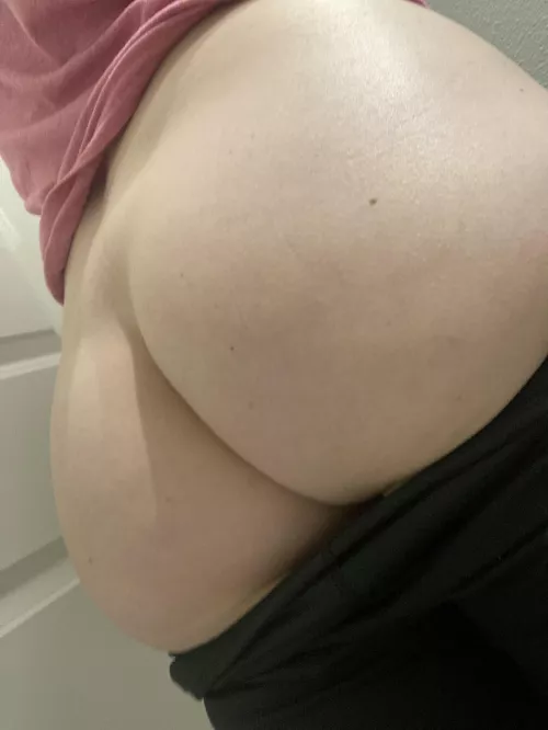 Sneak peek from the locker room