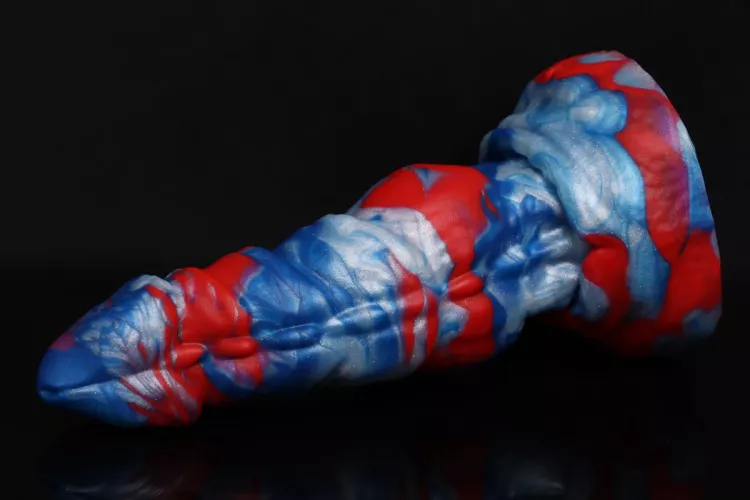 Got myself a cute S/M Nova <3 