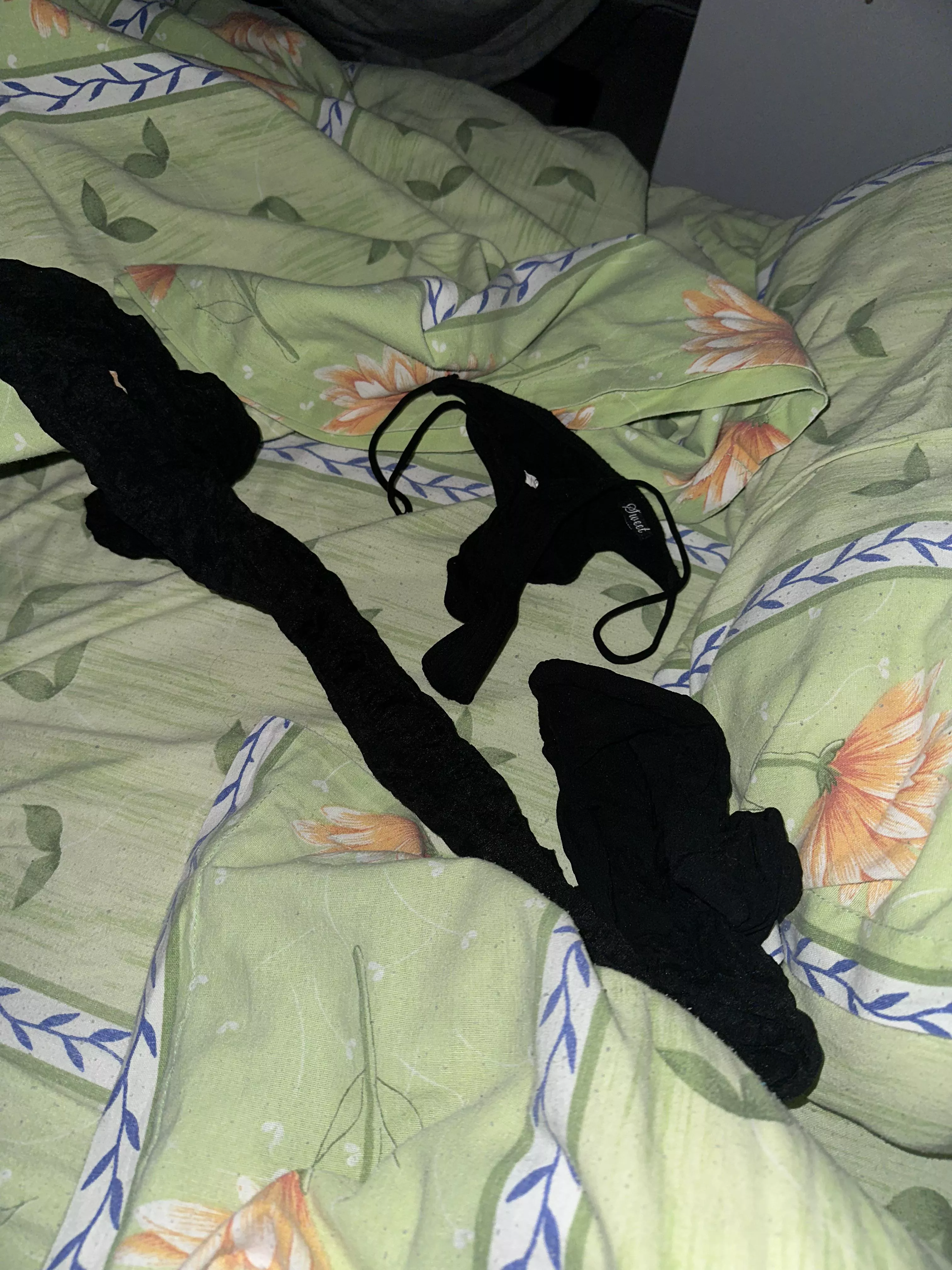 Just borrowed some panties and nylons from my best friend