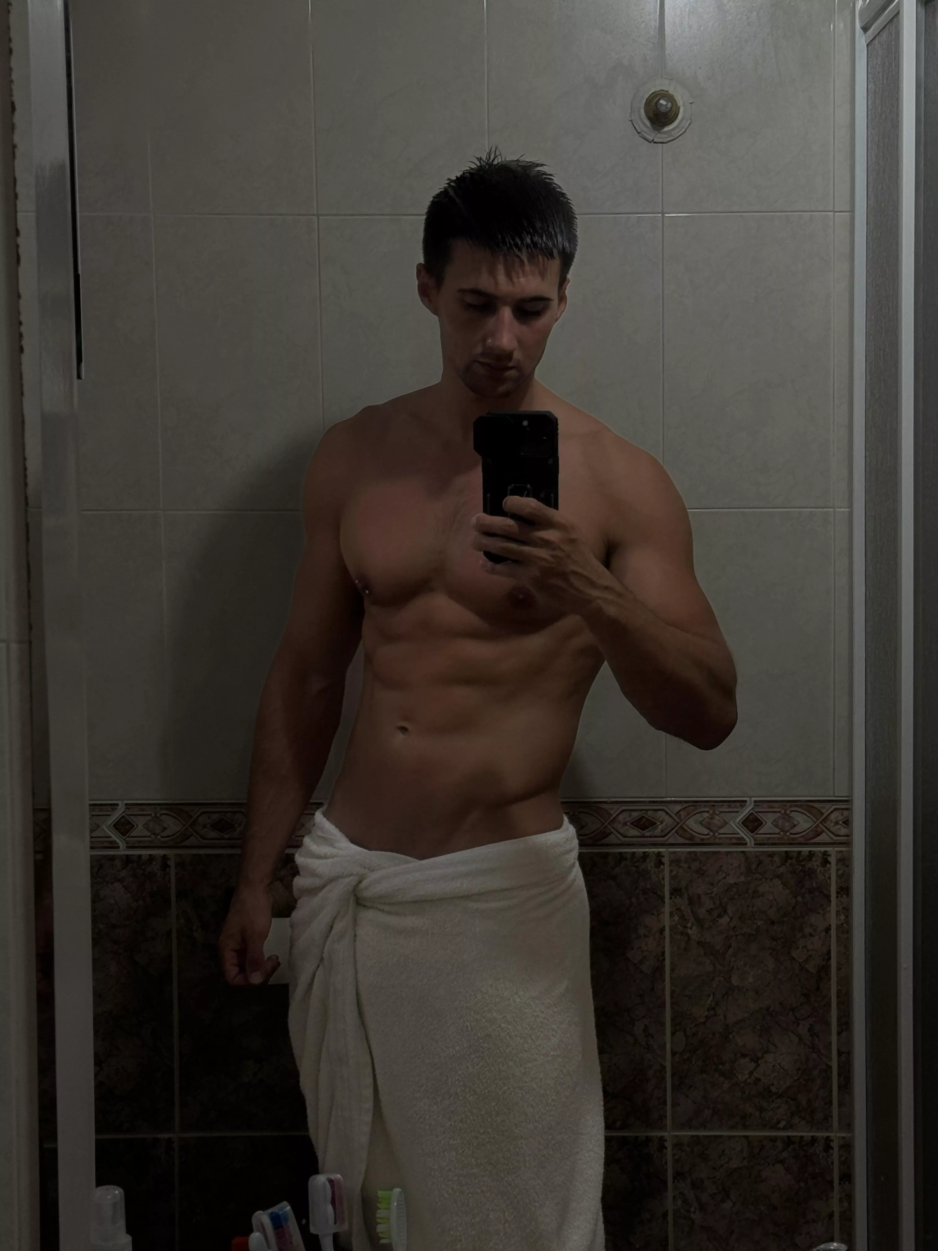 Lets take a shower together to save water