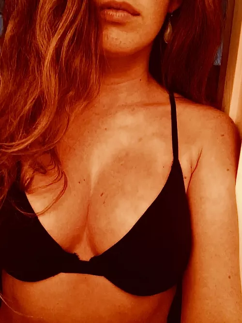 Serious question for you guys. Is there a girl or model that if you see her topless or even better naked you can’t stop yourself from masturbating?  Who is she?