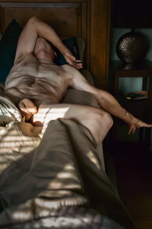 Snooze button hunting 🫳📴