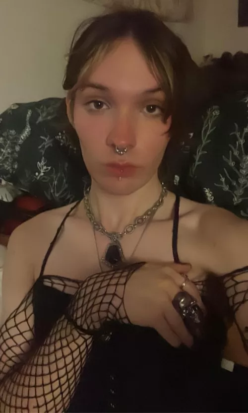 somebody help me decide on a halloween costume