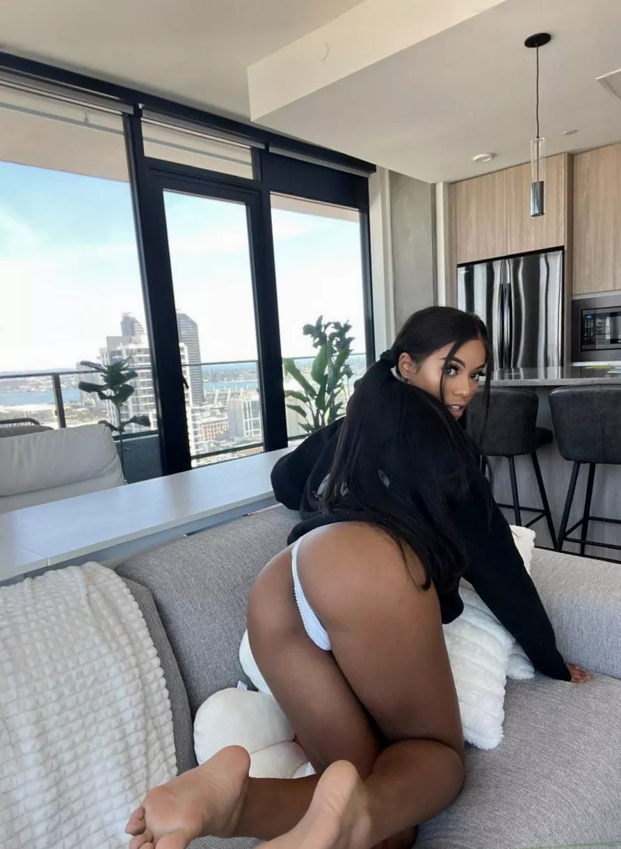 Would you take my Asian booty on a trip to pound town?