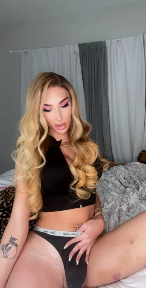 You think we'll be fucking on the first date night or what?😏