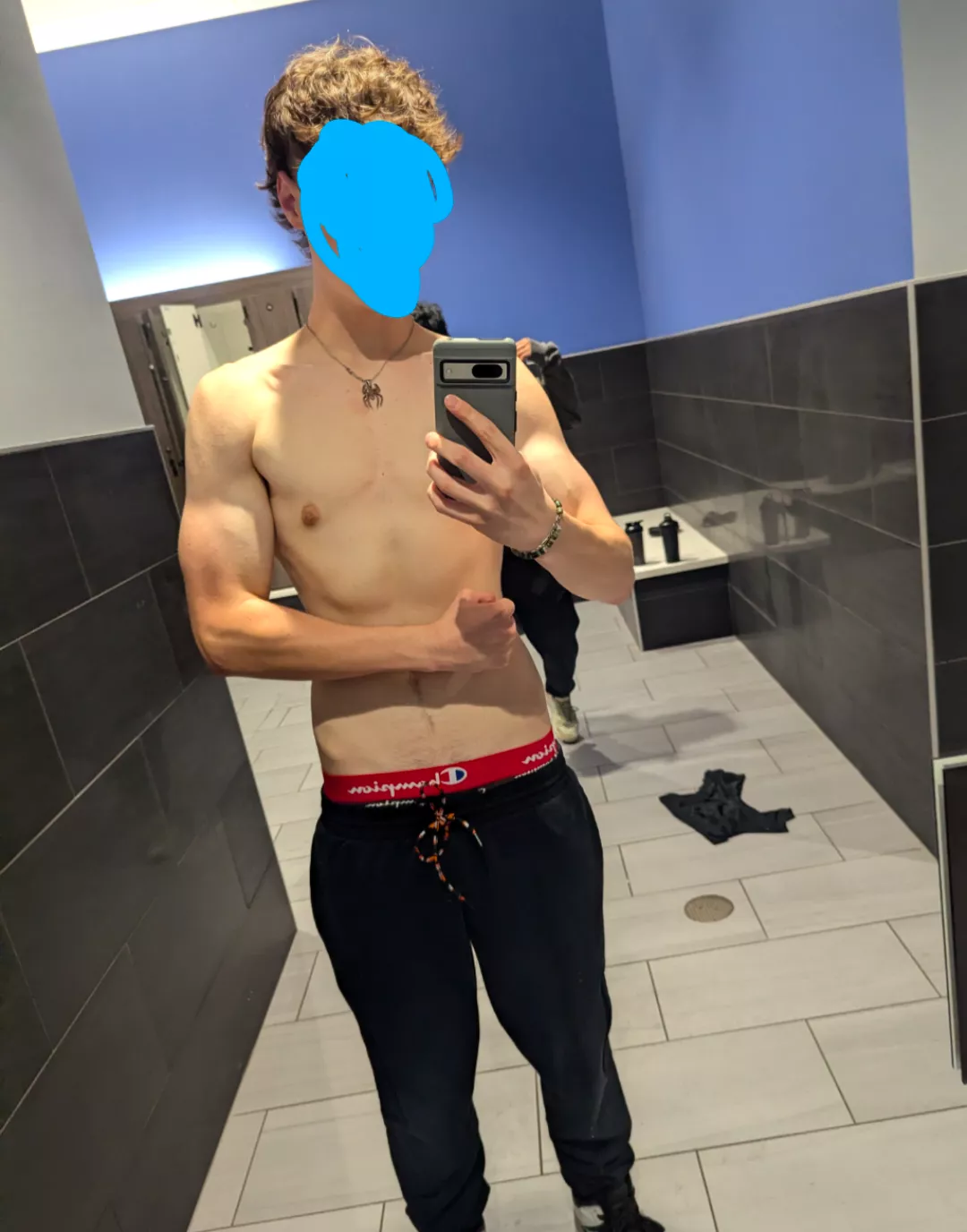 18 M4f Illinois, let's chat I'm 6'0