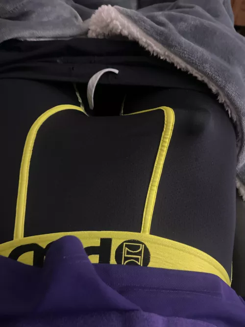 18 male bored and horny