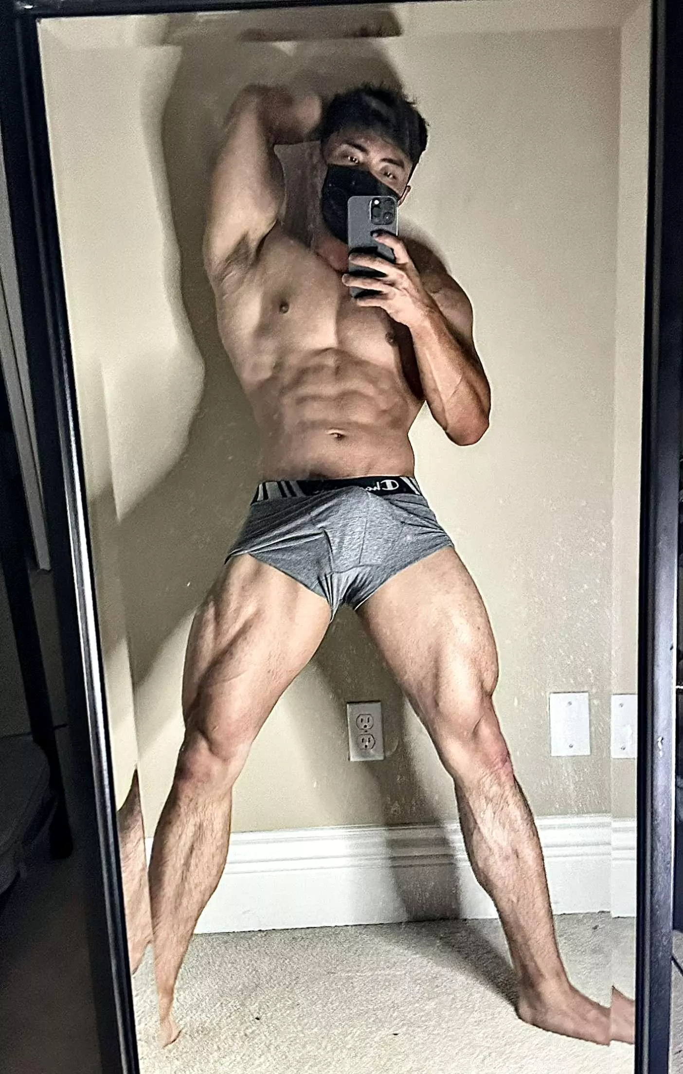 [19] would u wanna feel my bulge?