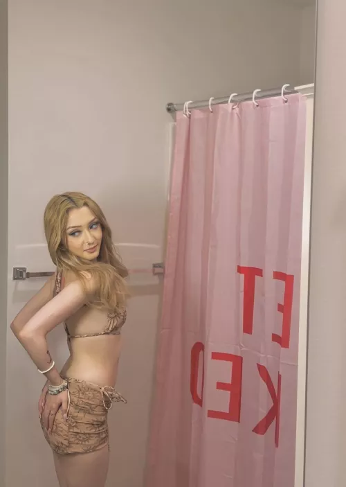 20 yo brat here to ruin you 🖕