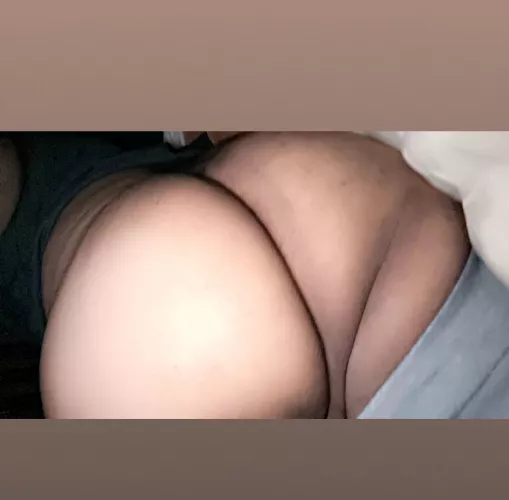 [21] my throat is so bored 