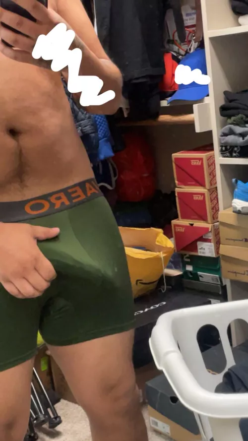 23 M4MF in dallas Young Latino looking to help out a good looking couple who want to have fun, willing to travel