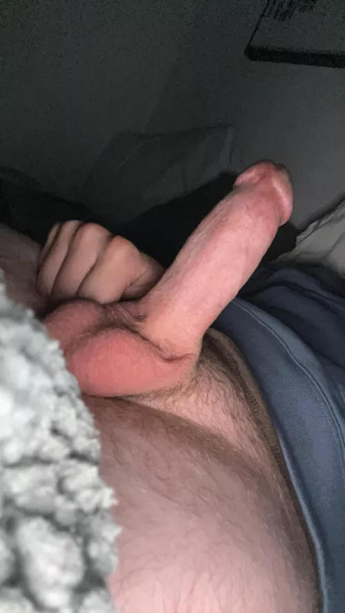 (26) [M4A] who’s around? 