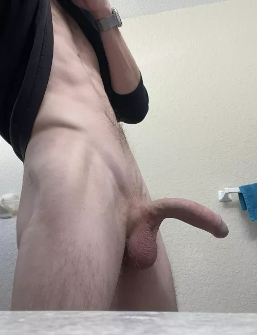 27 looking for petite 