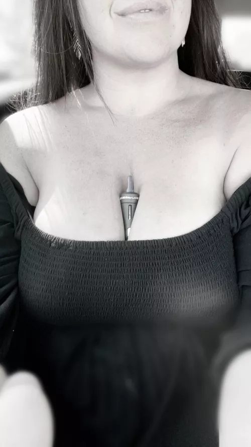 (35F) take a hit, lovely?